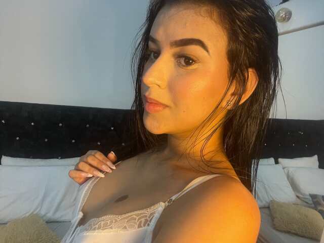 Alana_Limaa
