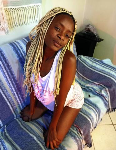 EbonyBonnie profile image