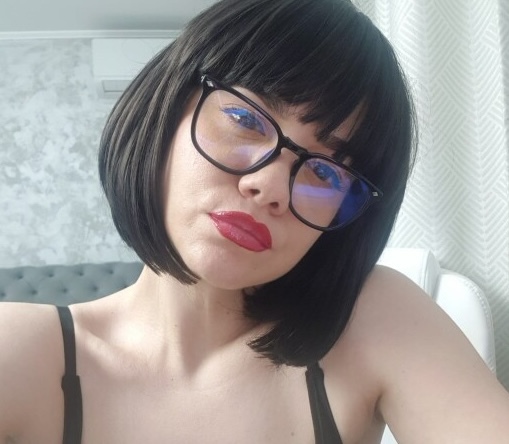 elly_elysseee profile image