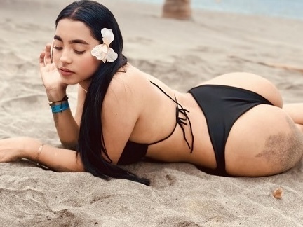 SelanaDeltore profile image