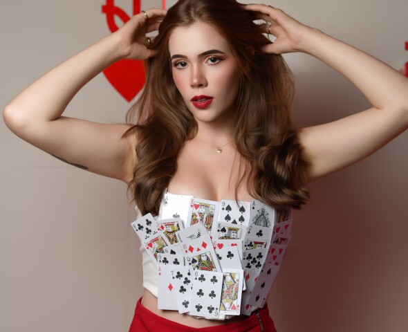 PrettyAriel1 profile image