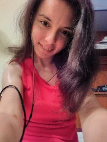 RoselynBlackrose profile image