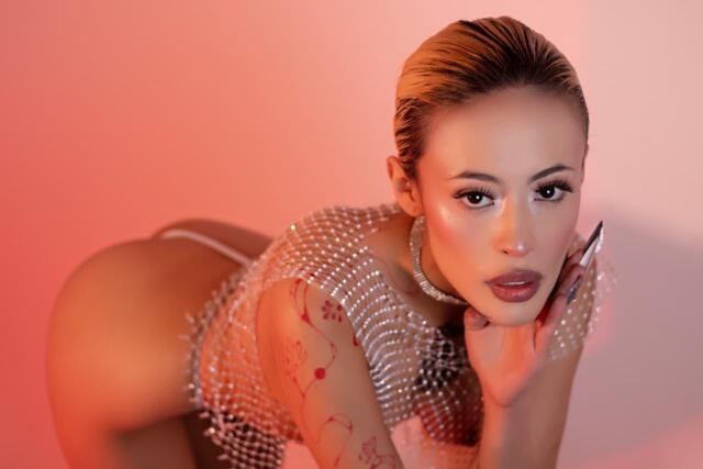 GiannaTous